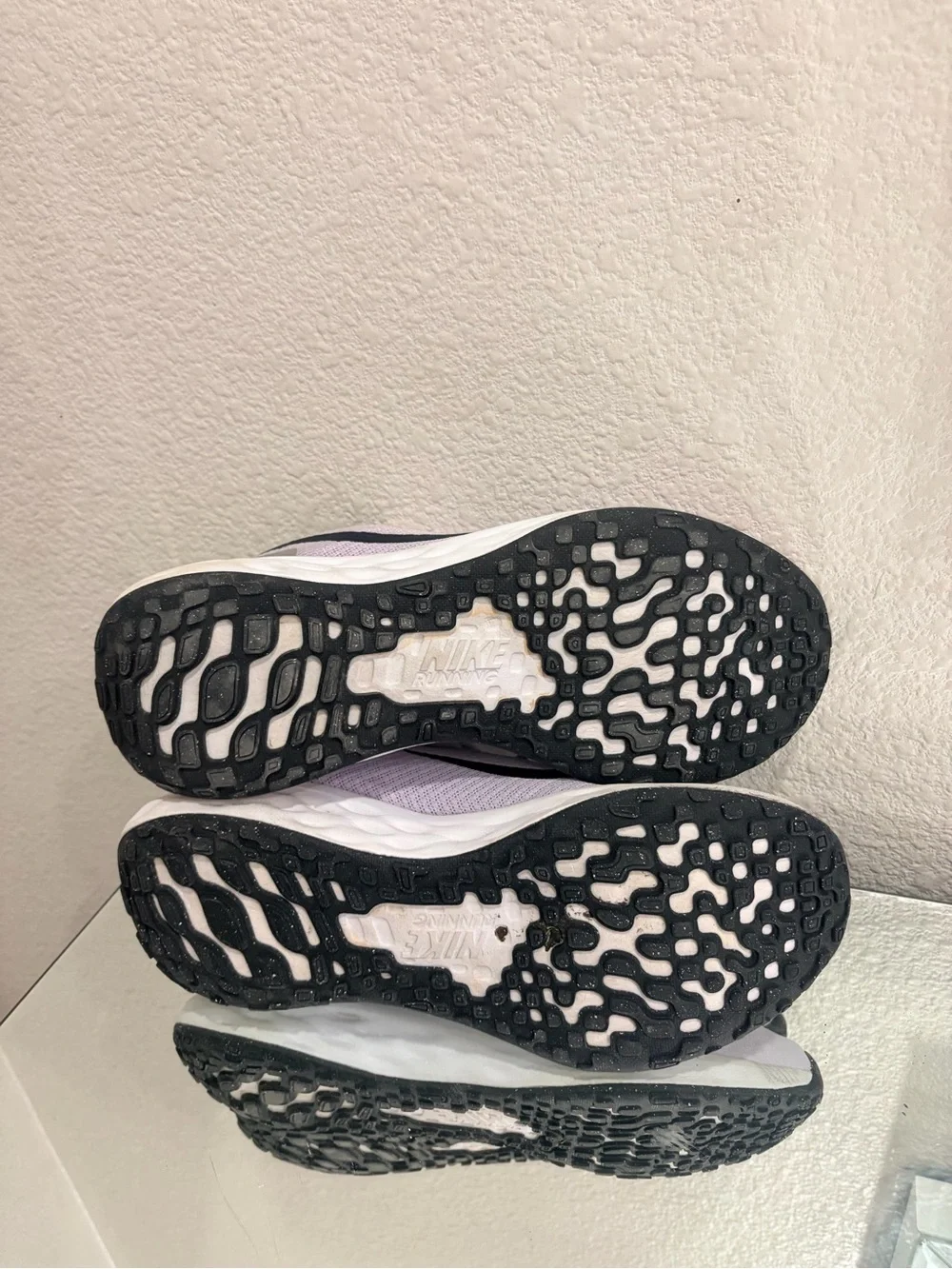 Nike Women's Lavender Mesh Running Shoes with Black Swoosh